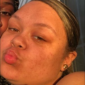 Meet your Posher, Kira